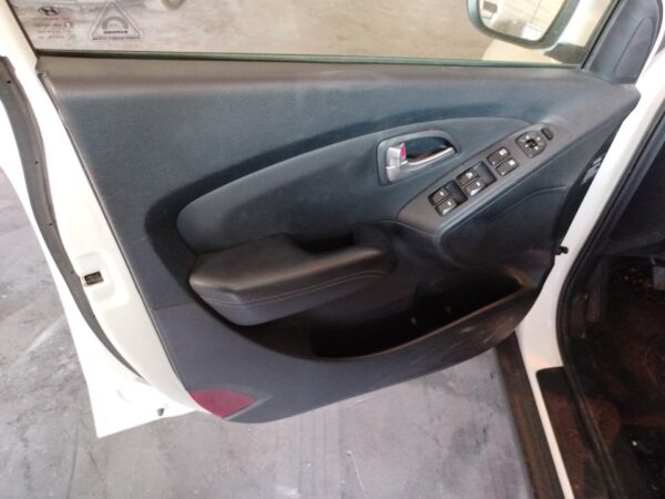 ELEVALUNAS DELANTERO IZQUIERDO HYUNDAI IX35
