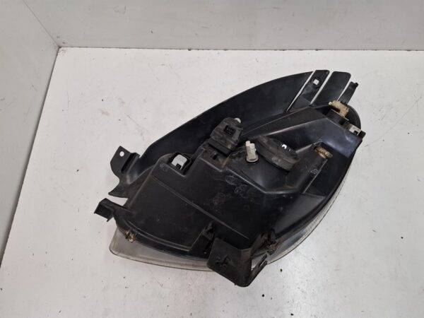 FARO DERECHO CITROEN XSARA PICASSO - Imagen 2