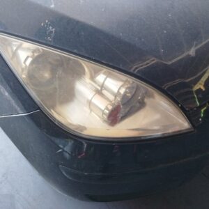 FARO DERECHO MITSUBISHI COLT BERLINA 5