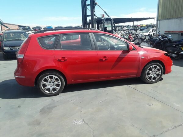 CUADRO INSTRUMENTOS HYUNDAI I30CW - Imagen 6
