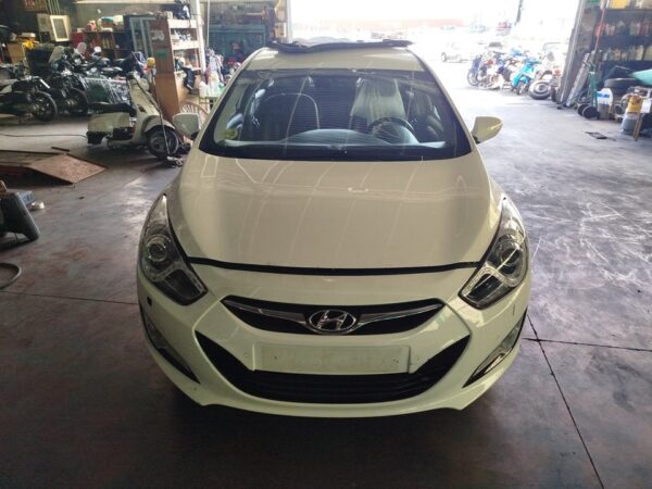 SALPICADERO HYUNDAI I40 - Imagen 3