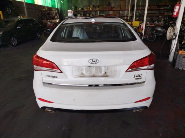 PUERTA DELANTERA DERECHA HYUNDAI I40 - Imagen 5