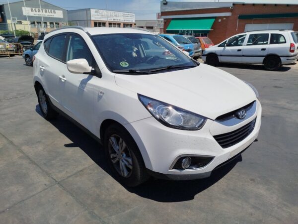 PARAGOLPES TRASERO HYUNDAI IX35 - Imagen 8