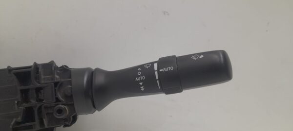 MANDO MULTIFUNCION TOYOTA AVENSIS - Imagen 3