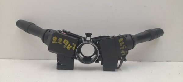 MANDO MULTIFUNCION TOYOTA AVENSIS - Imagen 5