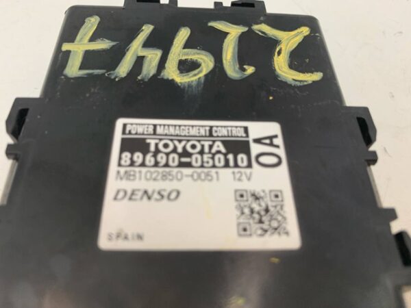 MODULO ELECTRONICO TOYOTA AVENSIS - Imagen 3