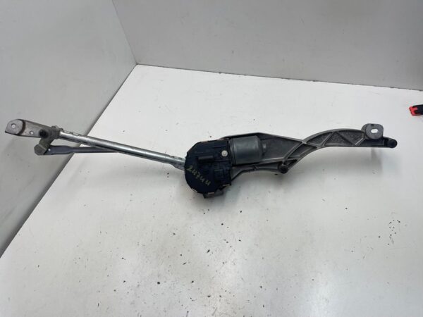 MOTOR LIMPIA DELANTERO MERCEDES CLASE E  BERLINA