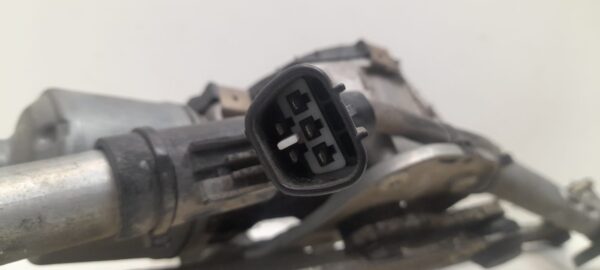 MOTOR LIMPIA DELANTERO TOYOTA AVENSIS - Imagen 2