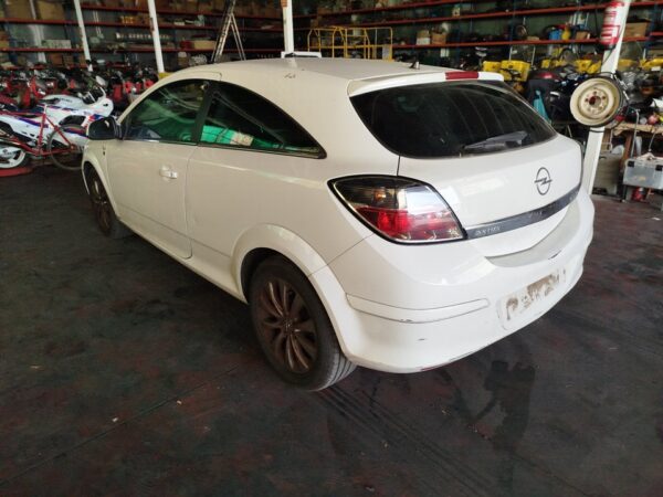 BOMBA DIRECCION OPEL ASTRA GTC - Imagen 11
