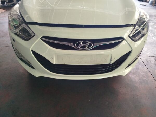 PARAGOLPES DELANTERO HYUNDAI I40 - Imagen 3