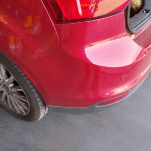 PARAGOLPES TRASERO FORD FOCUS TURN.