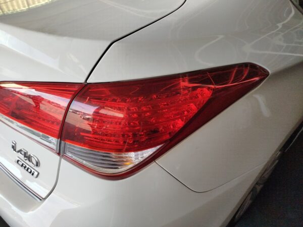 PILOTO TRASERO DERECHO HYUNDAI I40