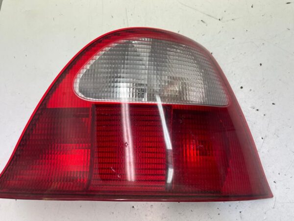 PILOTO TRASERO DERECHO MG ROVER MG ZR
