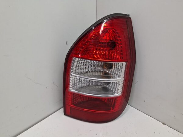 PILOTO TRASERO DERECHO OPEL ZAFIRA A