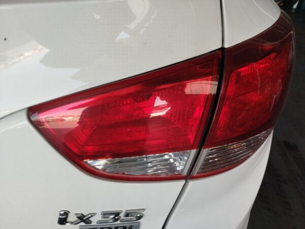 PILOTO TRASERO DERECHO INTERIOR HYUNDAI IX35