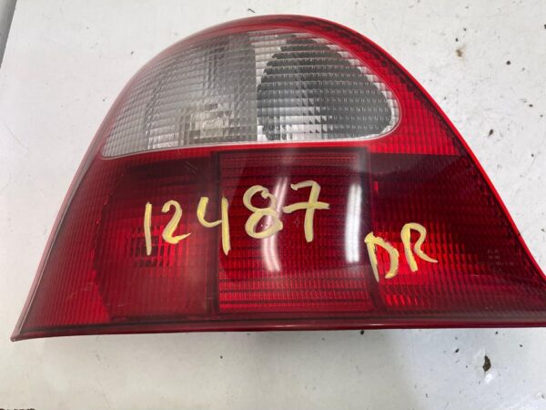 PILOTO TRASERO IZQUIERDO MG ROVER MG ZR
