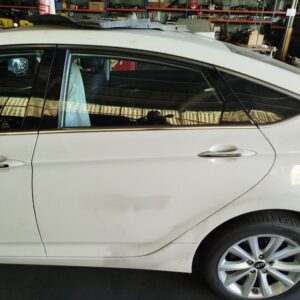 PUERTA TRASERA IZQUIERDA HYUNDAI I40