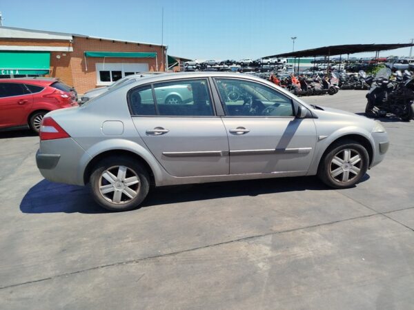 COMPRESOR AIRE ACONDICIONADO RENAULT MEGANE II BERLINA 5P - Imagen 3