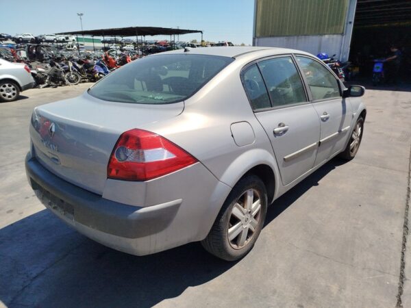 COMPRESOR AIRE ACONDICIONADO RENAULT MEGANE II BERLINA 5P - Imagen 4