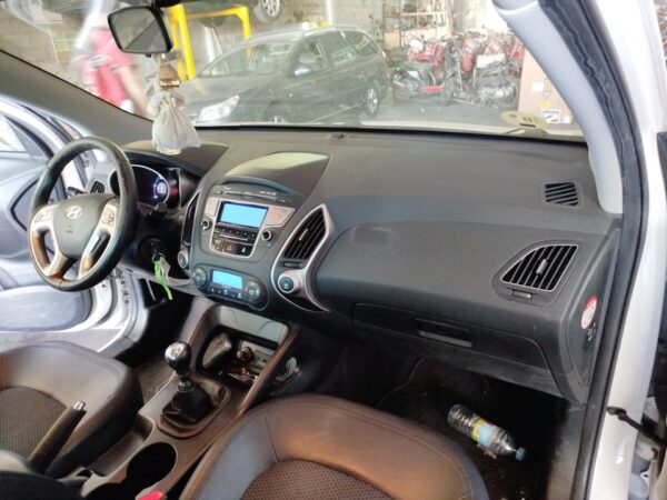SALPICADERO HYUNDAI IX35 - Imagen 2