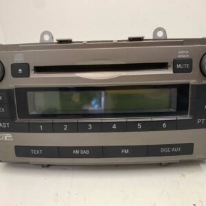 SISTEMA AUDIO / RADIO CD TOYOTA AVENSIS