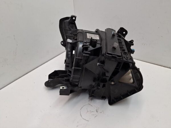 VENTILADOR CALEFACCION TOYOTA AVENSIS
