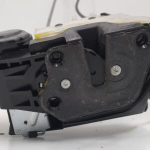 CERRADURA PUERTA DELANTERA DERECHA KIA SPORTAGE (KM)