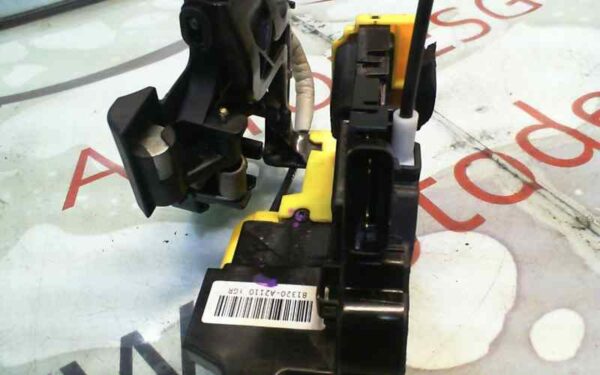 CERRADURA PUERTA DELANTERA DERECHA KIA CEED (JD)