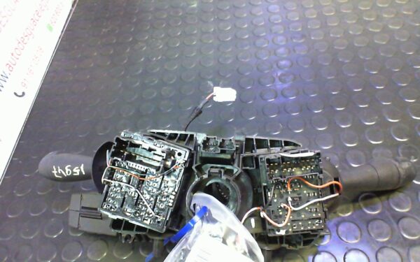 MANDO MULTIFUNCION RENAULT CLIO IV