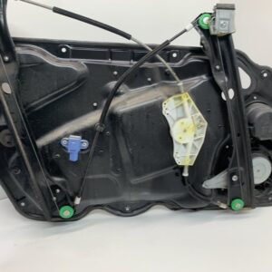 ELEVALUNAS DELANTERO DERECHO VOLKSWAGEN PASSAT BERLINA (3C2)