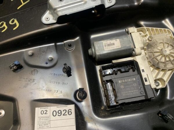 ELEVALUNAS DELANTERO IZQUIERDO VOLKSWAGEN PASSAT BERLINA (3C2)