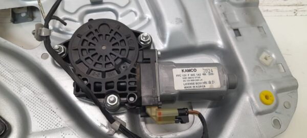 ELEVALUNAS TRASERO IZQUIERDO KIA SPORTAGE (KM)