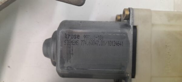 ELEVALUNAS DELANTERO DERECHO CITROEN C4 BERLINA
