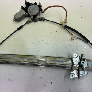 ELEVALUNAS DELANTERO DERECHO MAZDA PREMACY (CP)