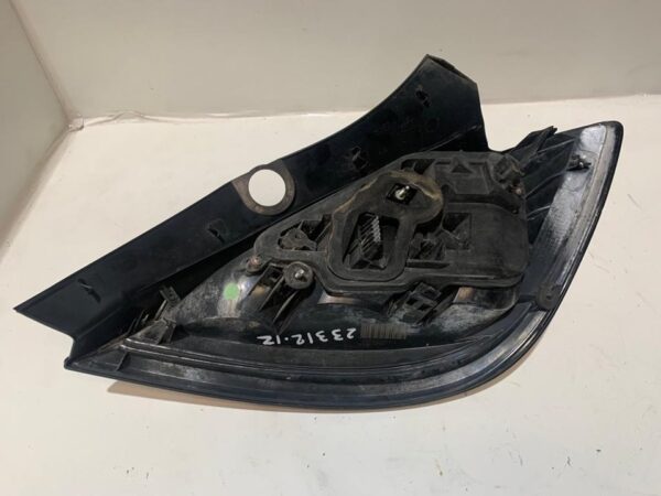 PILOTO TRASERO IZQUIERDO OPEL ASTRA H BERLINA