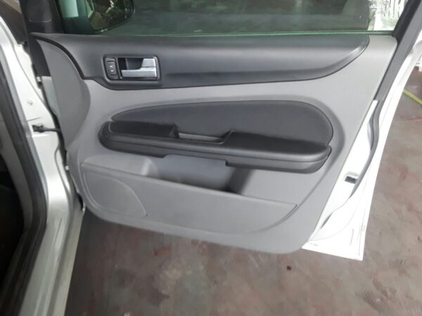 ELEVALUNAS DELANTERO DERECHO FORD FOCUS SPORTBREAK (CB4)
