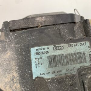 FARO DERECHO AUDI A4 BERLINA (8E)