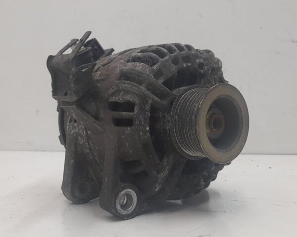 ALTERNADOR TOYOTA AVENSIS BERLINA (T25)