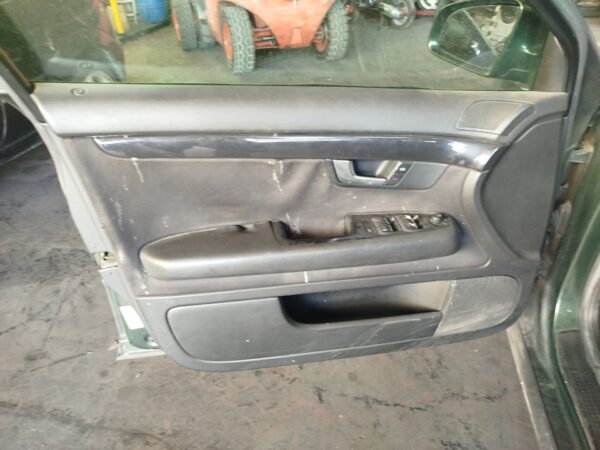 ELEVALUNAS DELANTERO IZQUIERDO AUDI A4 BERLINA (8E)