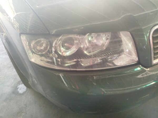FARO DERECHO AUDI A4 BERLINA (8E)