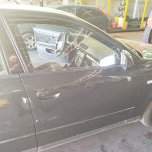 PUERTA DELANTERA DERECHA AUDI A4 BERLINA (8E)