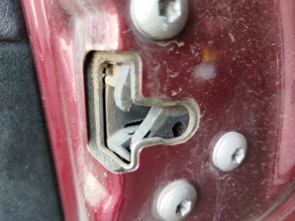 CERRADURA PUERTA TRASERA DERECHA ALFA ROMEO 147 (190)
