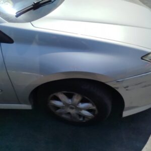 ALETA DELANTERA DERECHA RENAULT LAGUNA III BERLINA