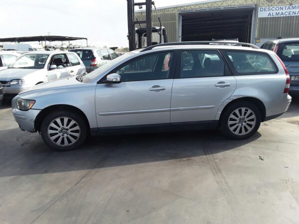 PILOTO TRASERO IZQUIERDO ALFA ROMEO 147 (190) - Imagen 2