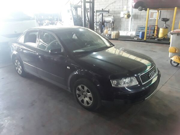 FARO IZQUIERDO AUDI A4 BERLINA (8E) - Imagen 4