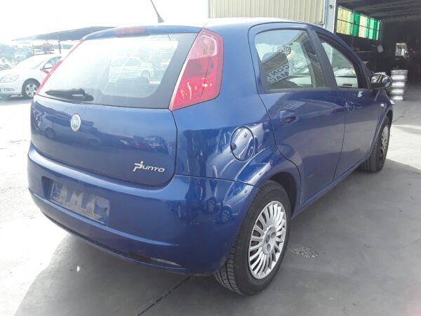PILOTO TRASERO IZQUIERDO FIAT GRANDE PUNTO (199) - Imagen 5