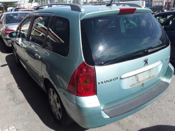 CAJA RELES / FUSIBLES PEUGEOT 307 (S1)(04.2001) - Imagen 5
