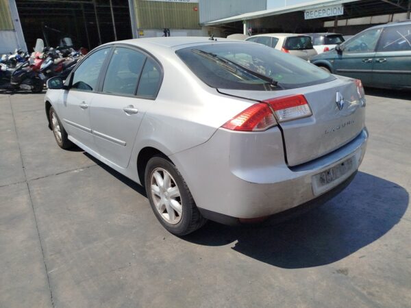ALETA DELANTERA IZQUIERDA RENAULT LAGUNA III BERLINA - Imagen 3