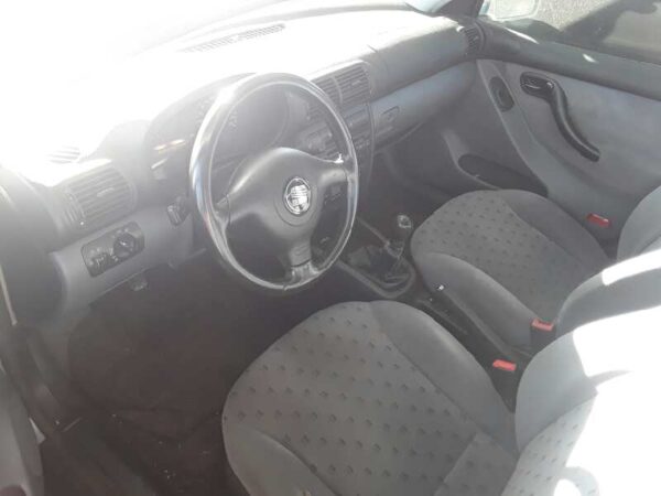FARO IZQUIERDO SEAT TOLEDO (1M2) - Imagen 3
