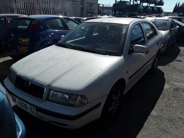 CENTRALITA MOTOR UCE SKODA OCTAVIA BERLINA (1U2) - Imagen 2